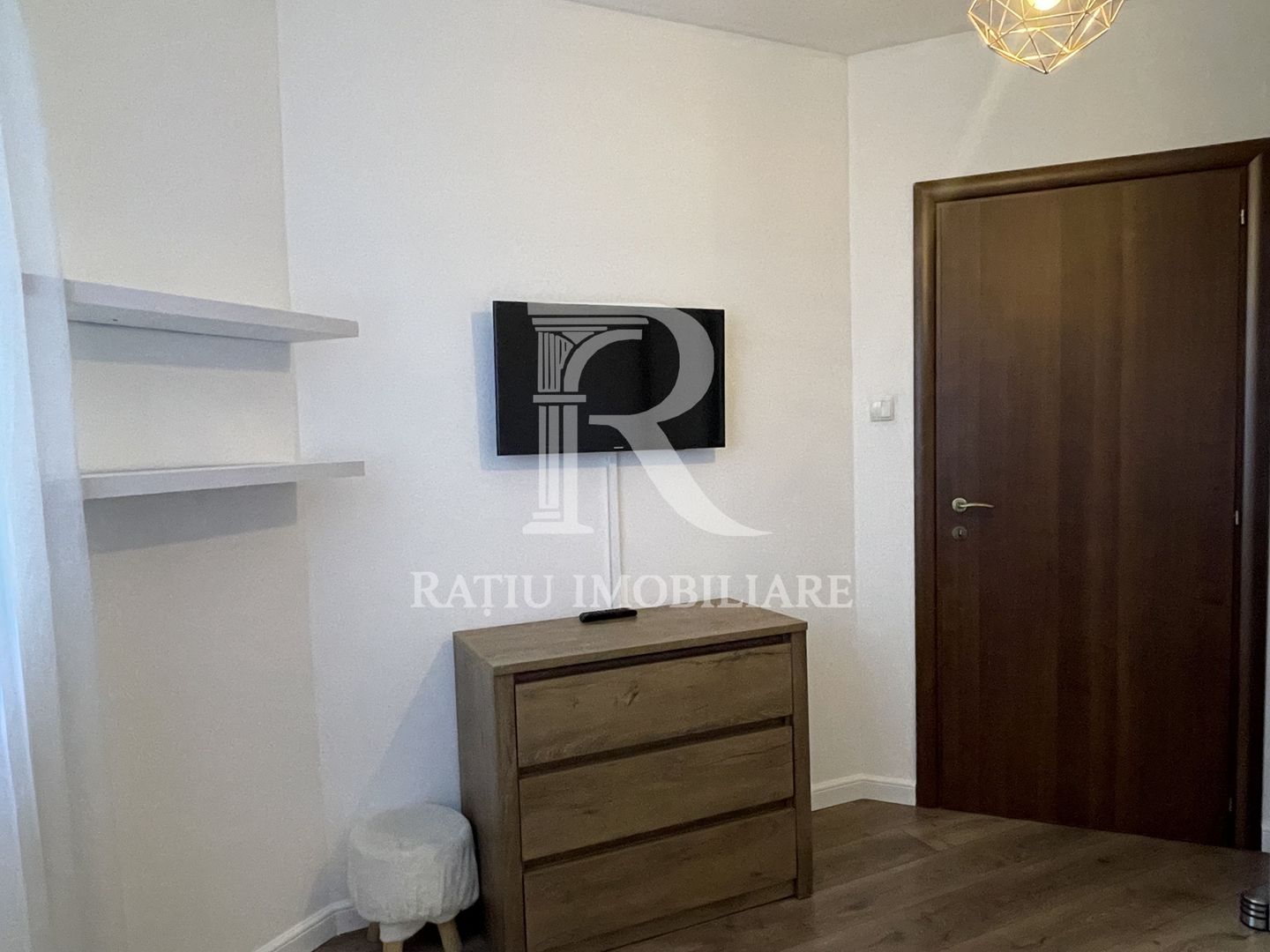 Apartament cu 3 camere | Parcare Supraterana | Prima Nufarul | Oradea - Poză 6