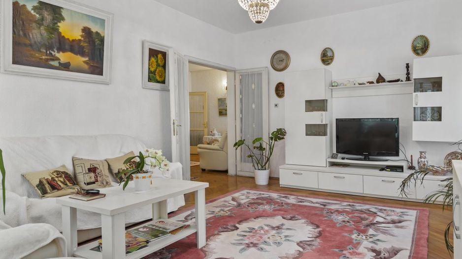 Vând apartament lux - Poză 7