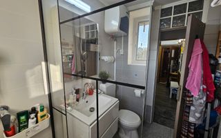 Apartament 3 camere de vanzare Rahova zona Petre Ispirescu - Poză 5