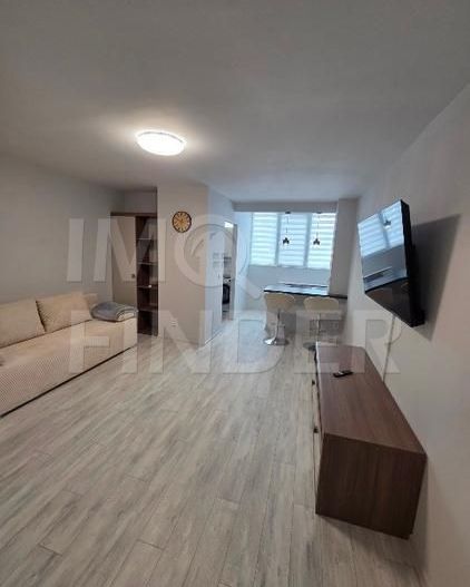 Garsoniera Manastur, str. Bucegi, 31 mp - Poză 1