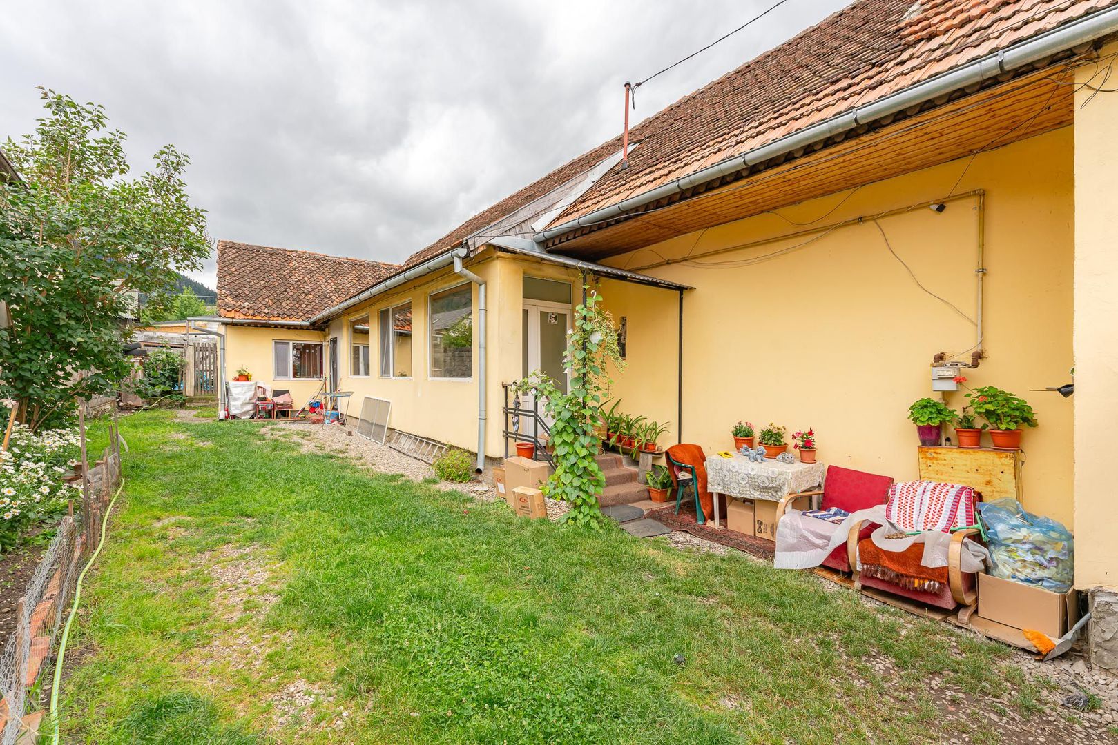 Casa in Sacele dispusa pe un singur nivel - Poză 2