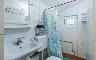 Casă individuală, vedere către Bucegi, la 300 m de Centru, Gară sau Cantacuzino - Poză 15