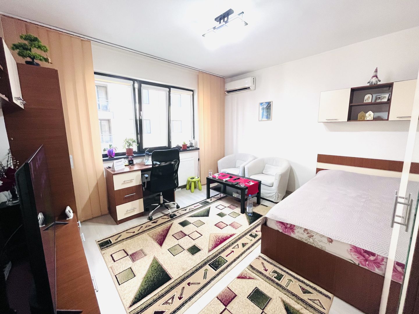 GARSONIERA MODERNA DECOMANDATA  2019 CENTRALA PROPRIE PARC BRANCUSI - Poză 1