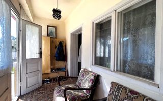 Casă bătrânească | 1500 mp teren, | Tăuții-Măgherăuș. - Poză 1