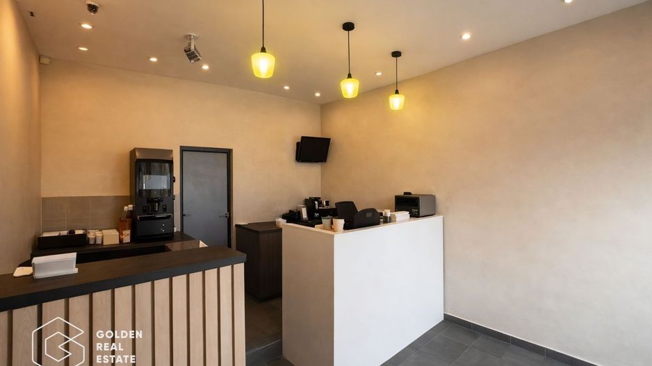 Spatiu comercial in inima orasului, 30 mp, locatie exceptionala, acces stradal - Poză 1