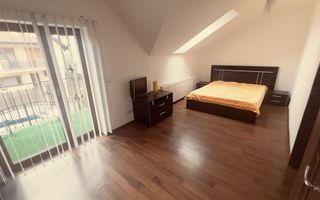 Casă cu 4 camere, curte proprie și 2 balcoane – Șelimbăr - Poză 3