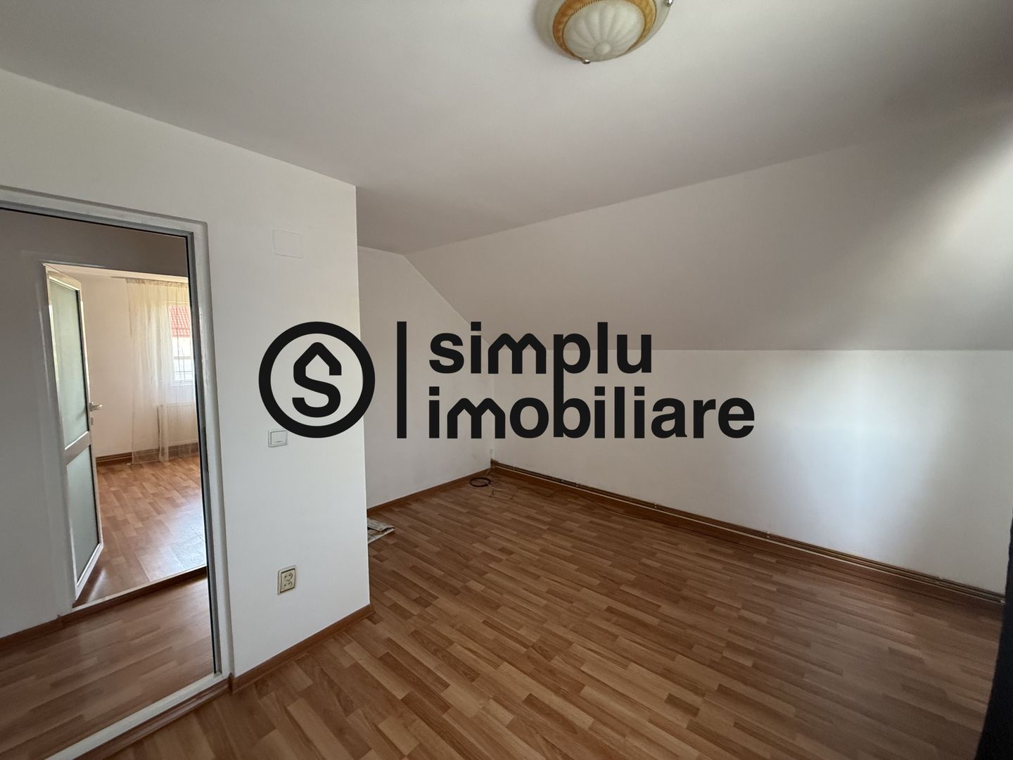 Casa 5 camere Catargiu - Poză 19