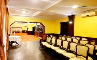 Afacere la cheie  in Husi, potrivita pentru investitia dumneavoastra - Poză 12