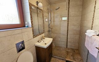 Apartament 2 camere, la casa, zona Centru - Poză 4