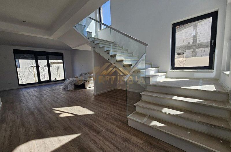 Vila deosebita in comuna Berceni - Poză 8