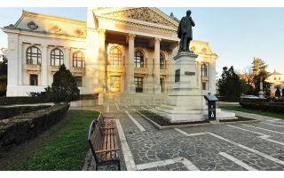 Supercentral- cladire birouri-activitate medicala- horeca - Poză 3