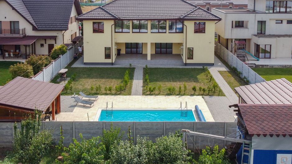 Casa/Vila cu 6 camere ideala rezidential/comerical Ciarda COMISION 0% - Poză 1