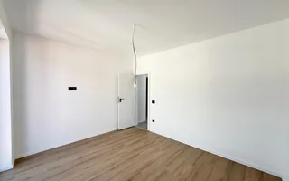 Ap pe 2 niveluri. 4 camere, 2 bai. 2 locuri de parcare. - Poză 12