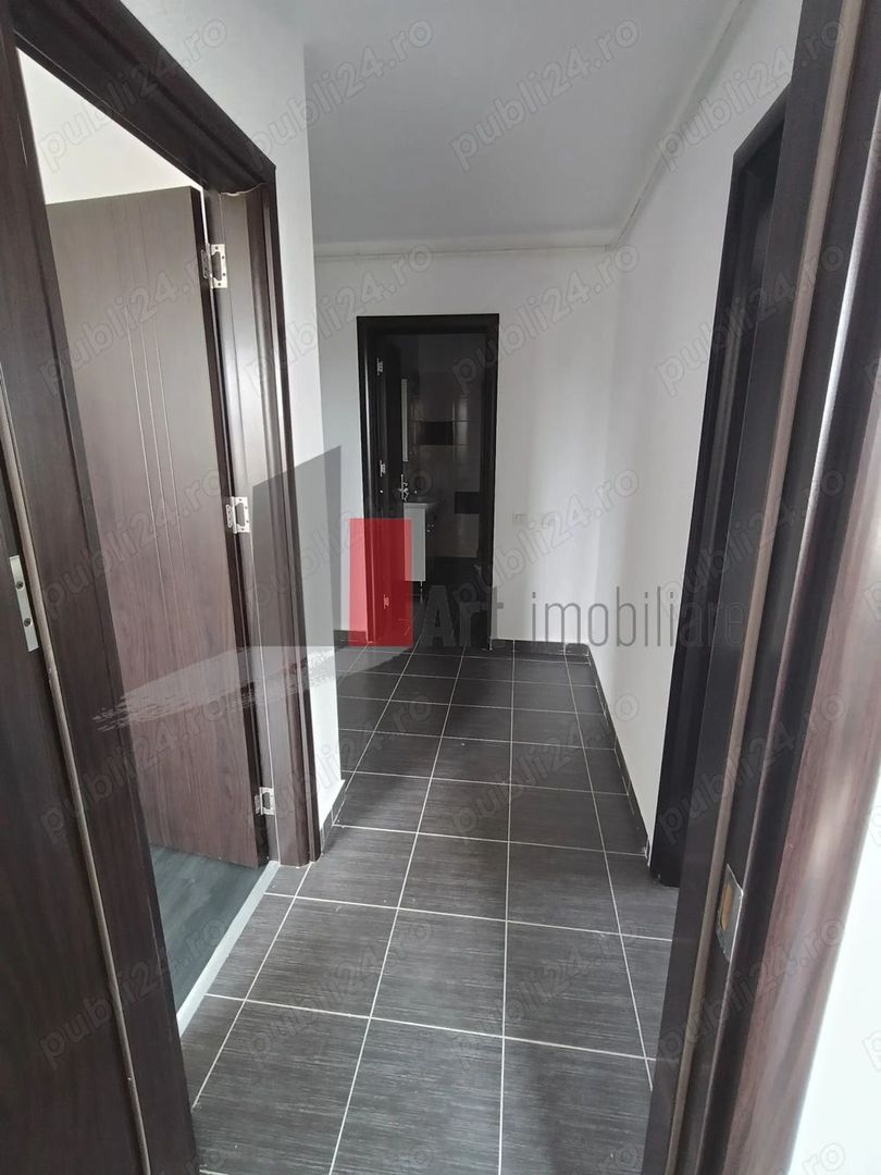 Vânzare apartament 3 camere Metalurgiei - Hornbach - Poză 3