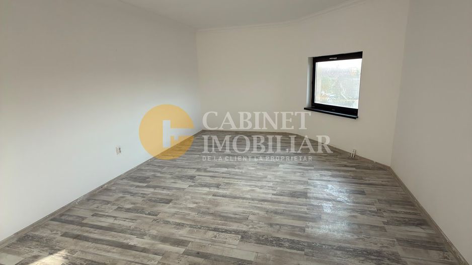 🏡 VILĂ DEOSEBITĂ 250 MP UTILI,1800 MP TEREN , TUTORA –  187.000 €! 🏡 - Poză 14
