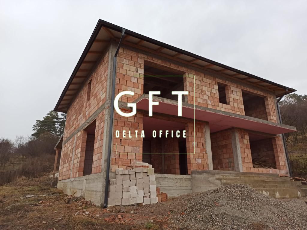 Casa la rosu 212 mp-terasa 25 mp-balcon 11 mp-teren 1034 mp-Teaca - Poză 1