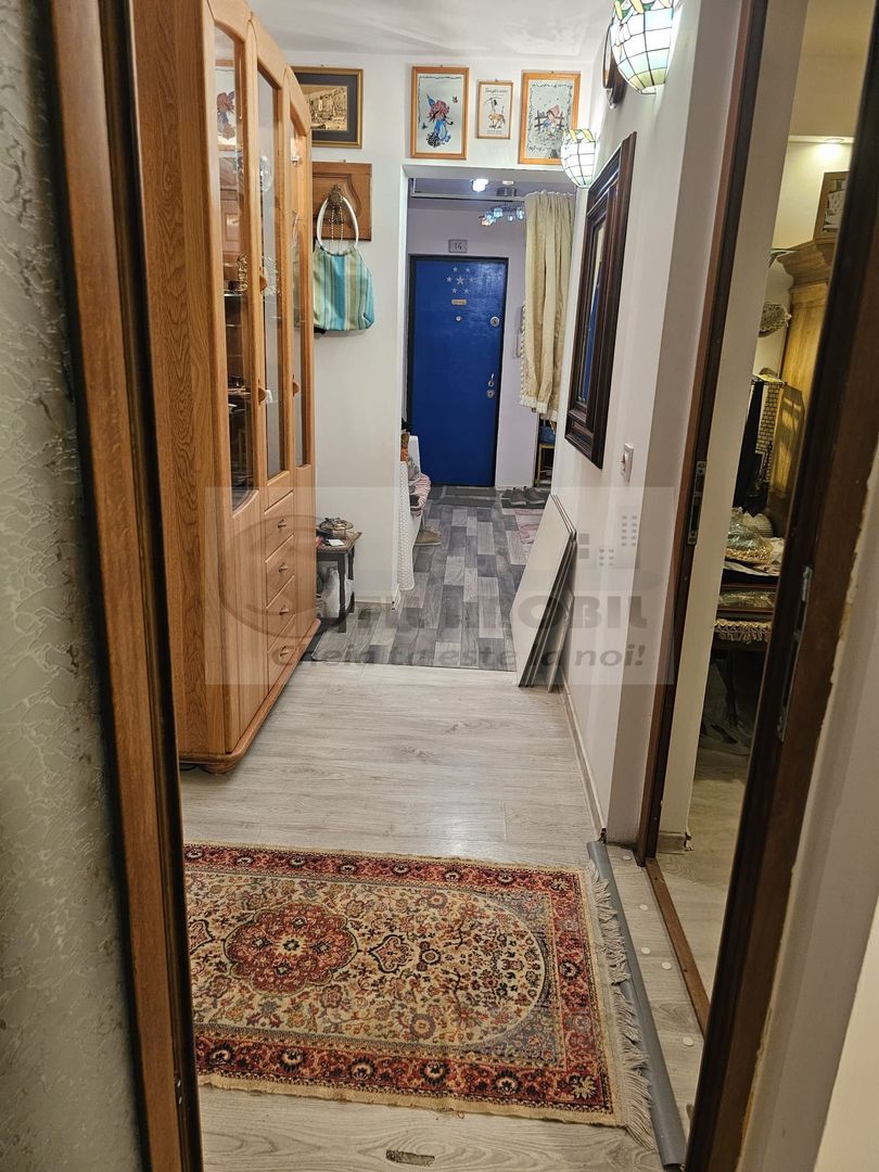 Zimbru -apartament 4 camere, 82 mp, complet mobilat 150.000€ - Poză 2