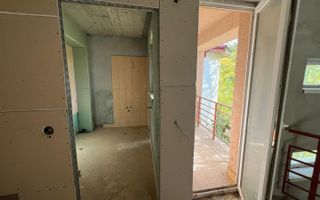 Casa la gri in Pipera  cu potential 1000 euro m2 - Poză 20