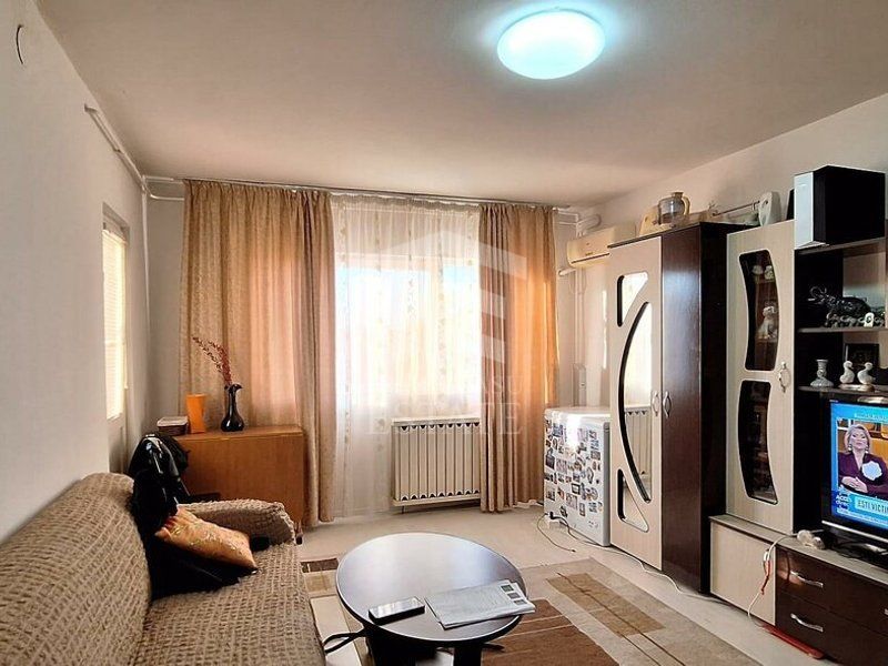Apartament 3 camere decomandat 2 bai Bloc 1986 Apusului-str. Alesd - Poză 2