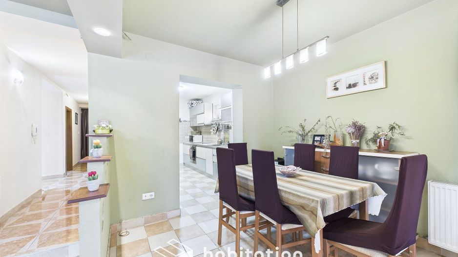 Descoperă turul virtual – Casă individuală spațioasă,  zona Bucovina - Poză 1