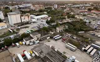 Teren industrial de 6,820mp Strada Poetului - Poză 12