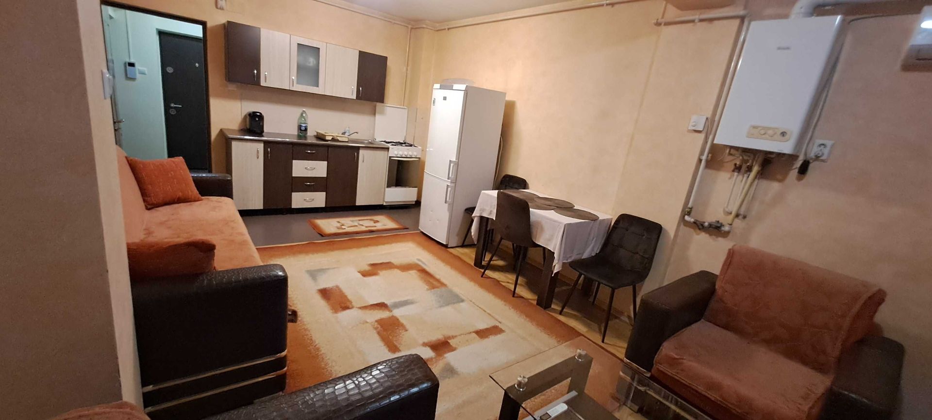 Apartament cu 2 camere de închiriat in Alba Iulia - Poză 1