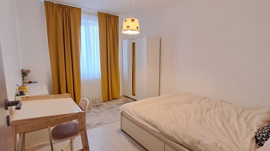 Domnesti - Tudor Vladimirescu, casa 4 camere, utilitati, parcare, STB - Poză 9
