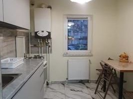 3 Camere Decomandat-Renovat- zona Alexandru cel Bun- bloc 1982 - Poză 4