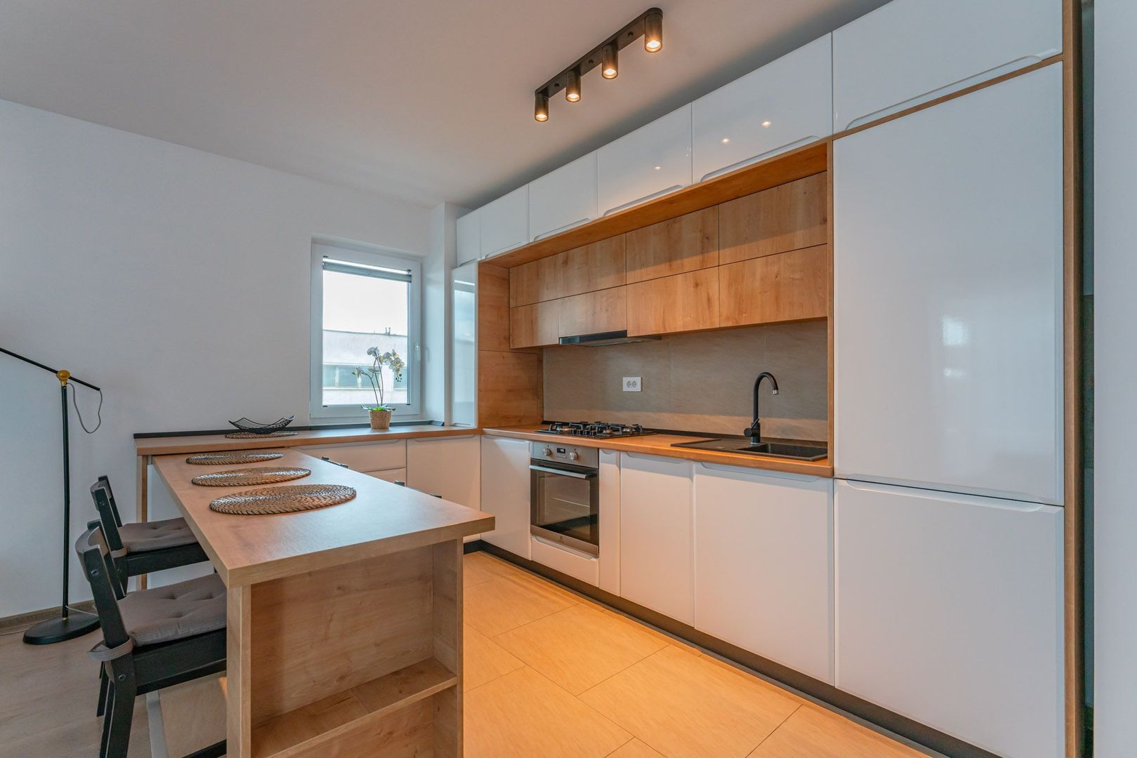 Apartament Alpha Arena: 64 mp utili + 18 mp terasă | Parcare inclusă - Poză 5