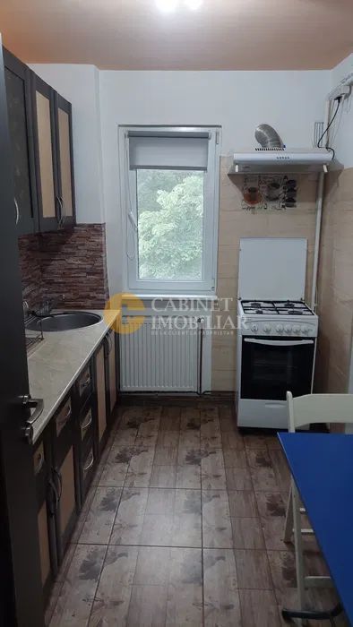 Apartament 2 Camere de Închiriat -Podu Roș -10 min de Palas - Poză 4