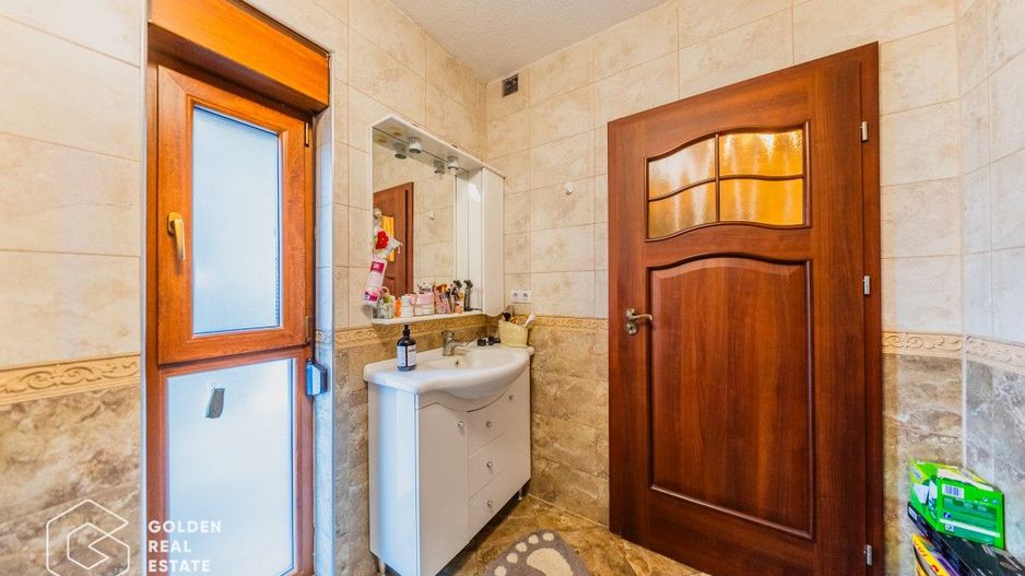 Casa cu 5 camere in Arad, zona Bujac – confort Si utilitate - Poză 10