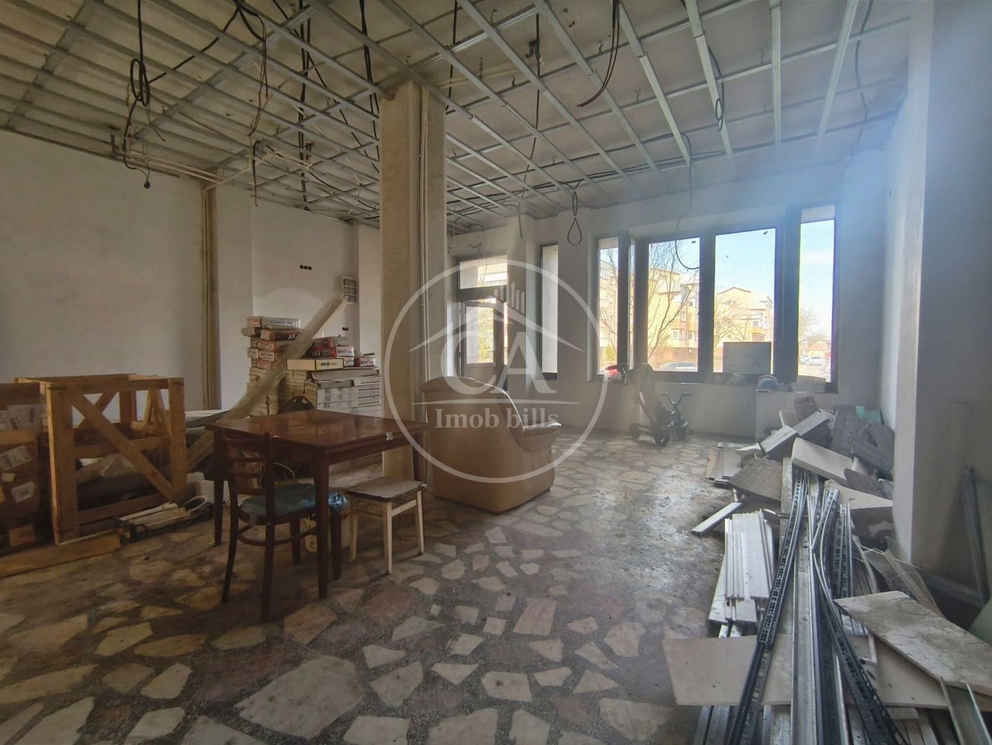 Spatiu comercial cu 6 camere de inchiriat in Sanmartin Bihor - Poză 4