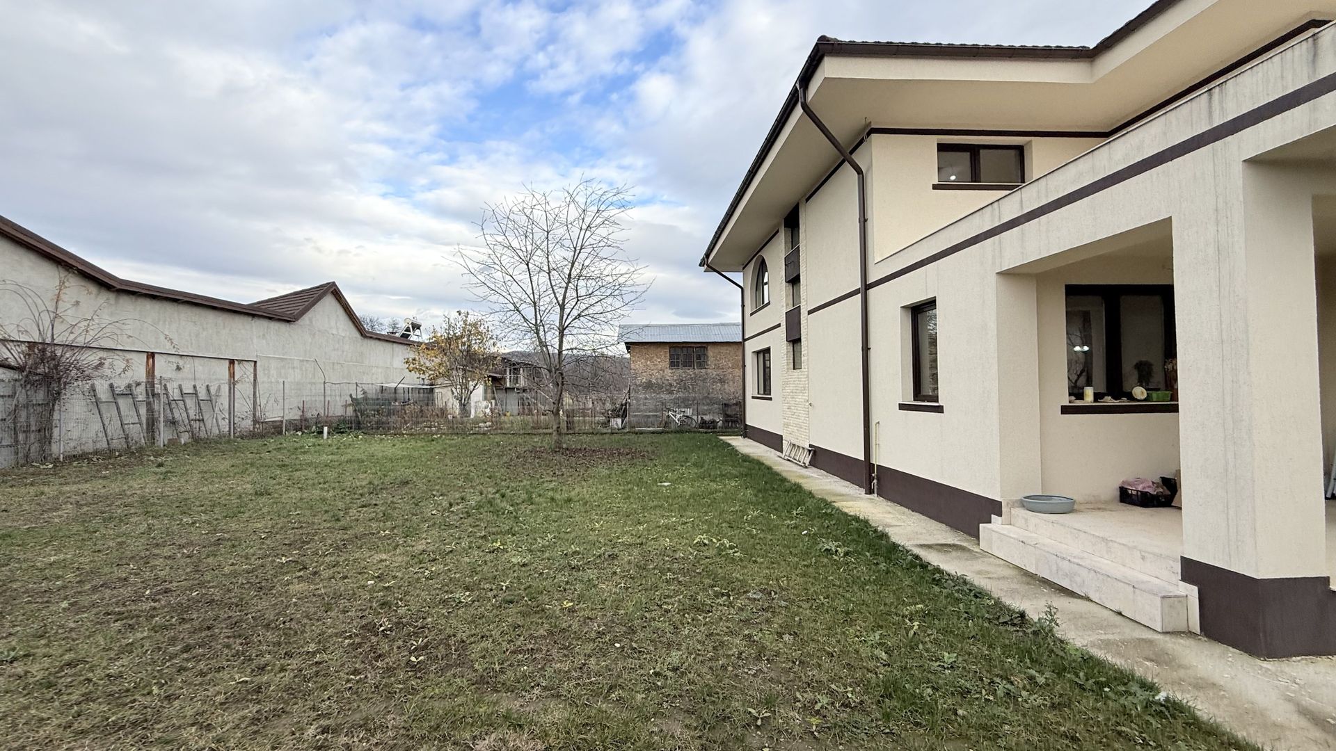 Vila Delux P+1 cu terasă și garaj + teren intravilan 783mp - Poză 31
