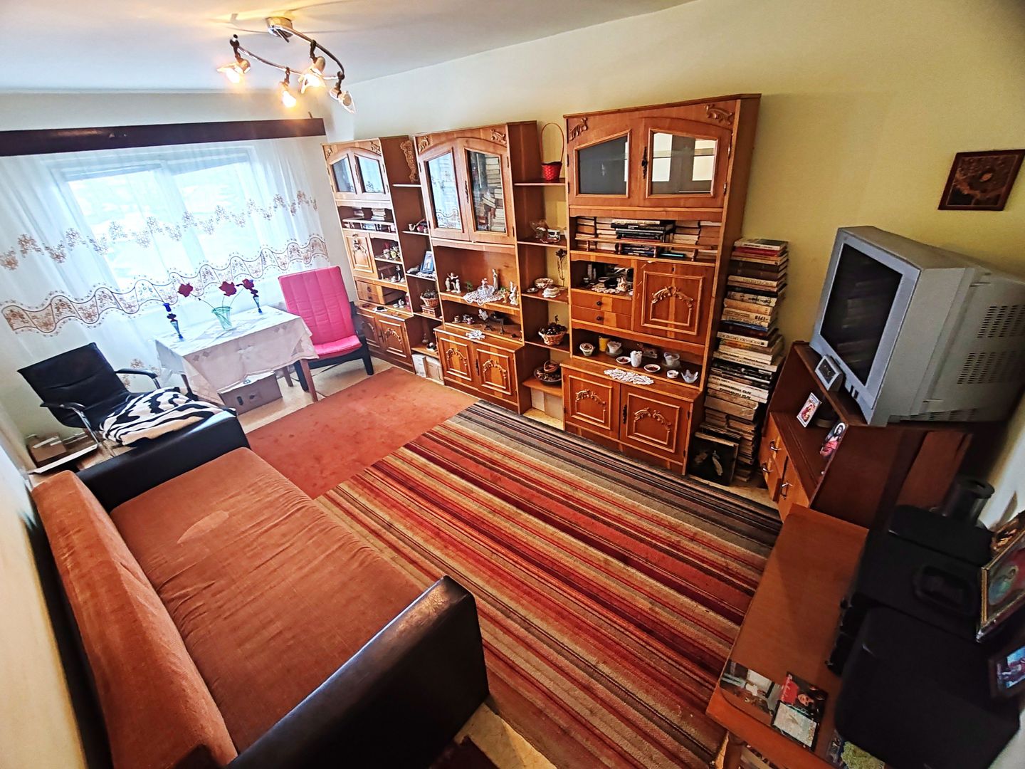 3 Camere, Central, Ideal pentru Familie, Liniste, An '81 - Poză 23