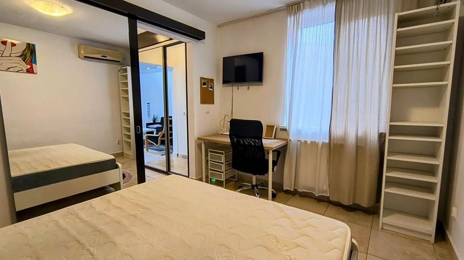 Pta Romana- Magheru KFC - Poză 5