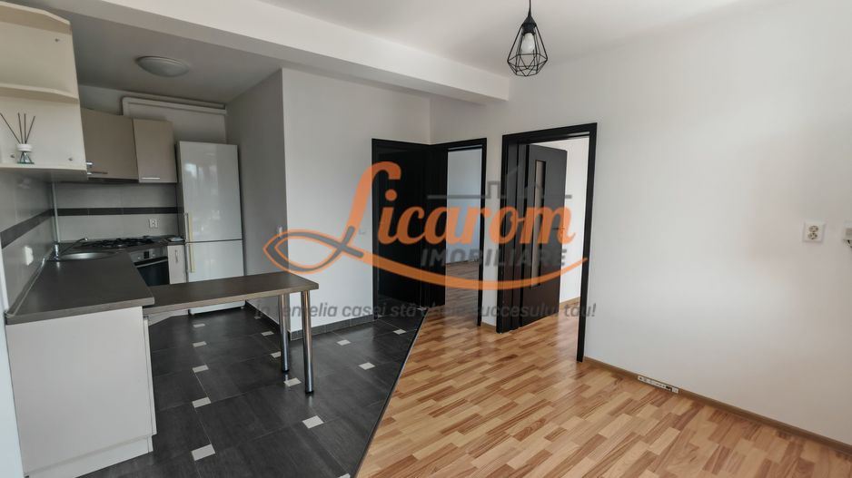 Apartament luminos 3 camere,Parter, parcare,Râșnov, Cartier Covaciu - Poză 3