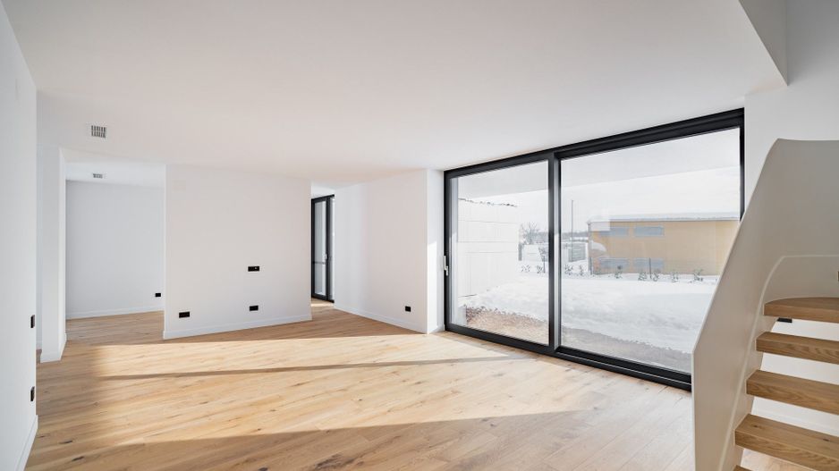 Vila 6 camere in Amber Forest - Poză 2