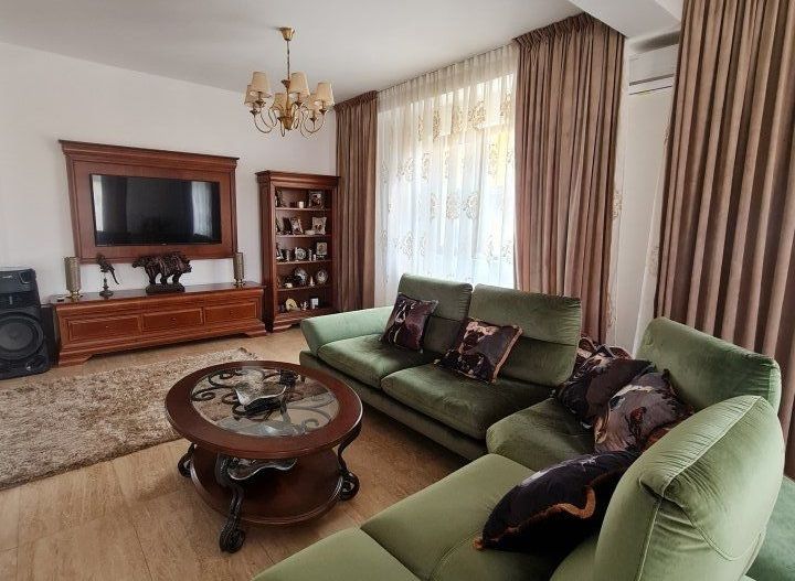 Ocazie Vila deosebita P+1 , sect 1, Pajura, 8 min Arc Triumf - Poză 12