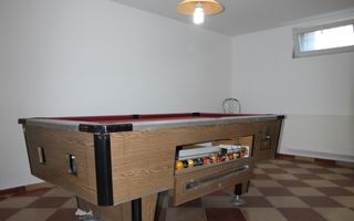 Casa in Blascovici, 5 camere + 3 bai, centrala proprie - Poză 30