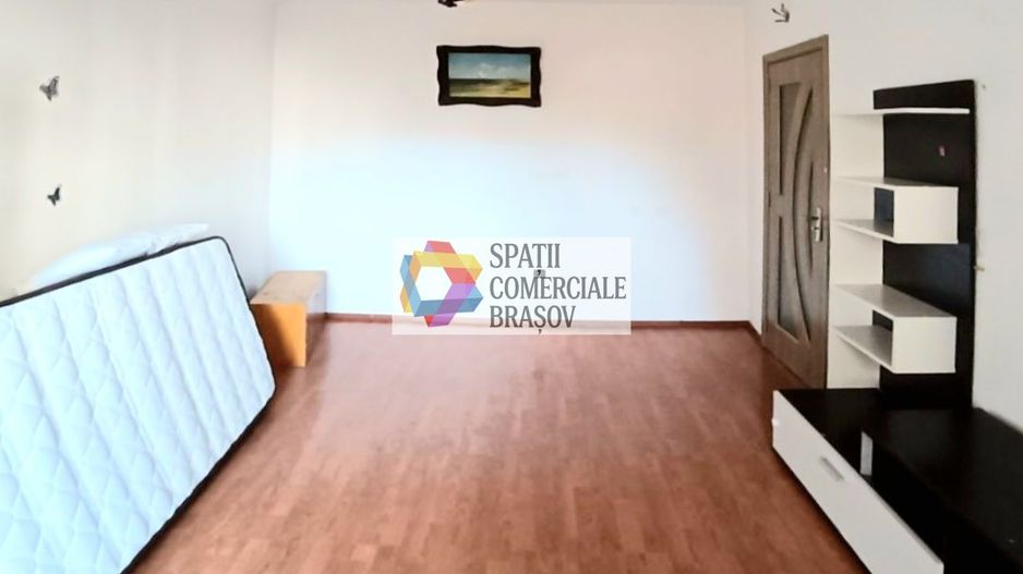 Apartament 3 camere de vânzare Brasov, zona Racadau, 77 mp, Spatii-comerciale-bv - Poză 2