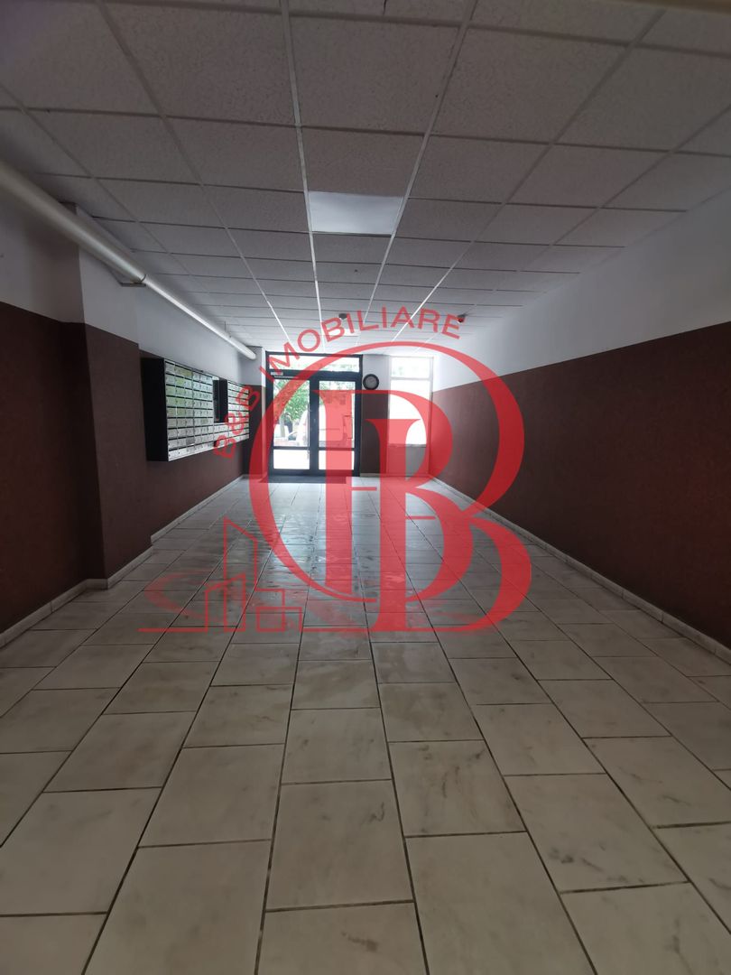 Garsoniera spatioasa mobilata si utilata - Poză 3