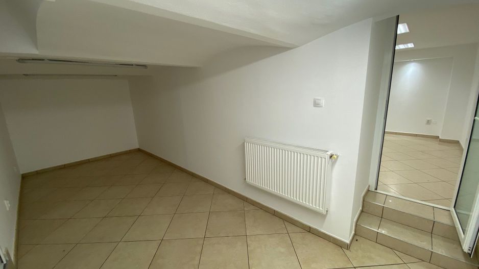 Spatiu de birou -zona strada Cluj - Poză 12