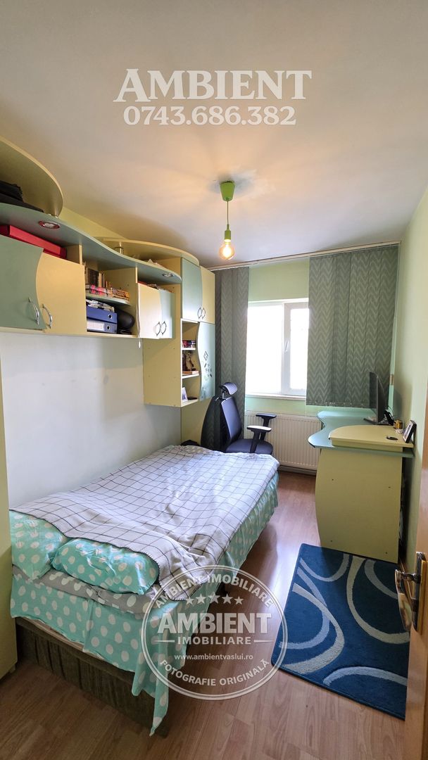 Apartament cu 3 camere, mobilat și utilat, etaj 3, VASLUI zona CARTIER; - Poză 8
