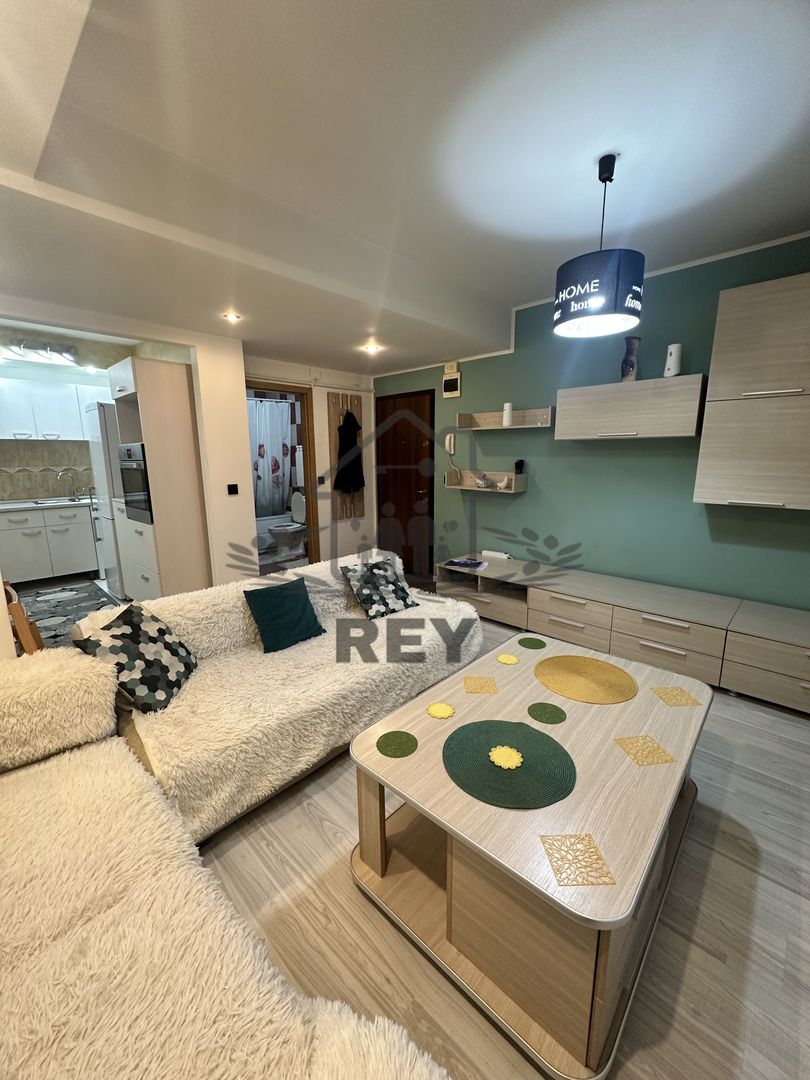 Apartament 3 camere zona Valea Aurie de vânzare - Poză 3