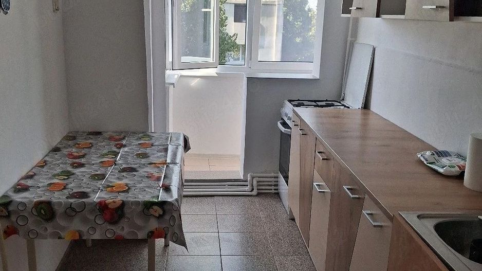 De inchiriat apartament cu 2 camere etaj 4 micro 13, 320 euro - Poză 3