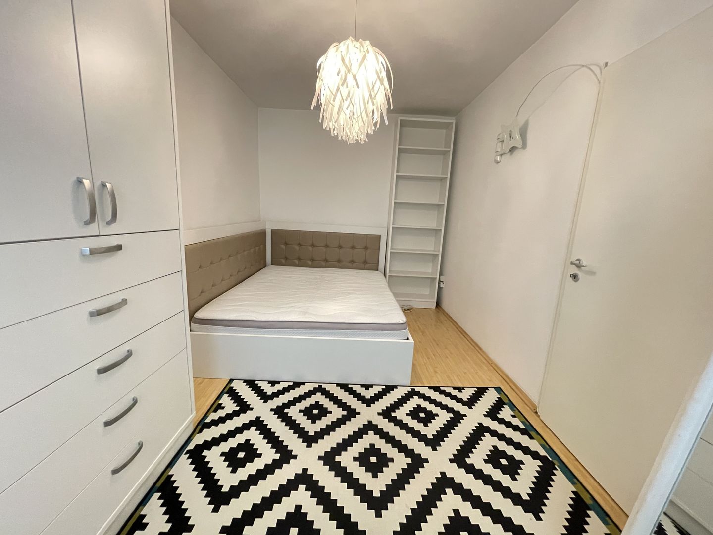Apartament mobilat și utilat în zona Dacia - Poză 6