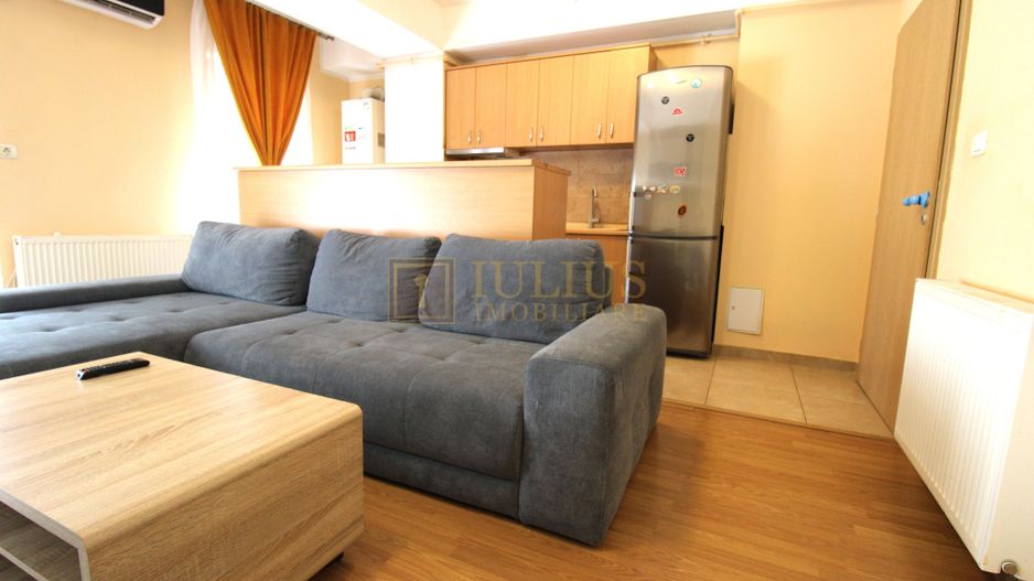 Apartament cu 3 camere in Girocului - Poză 3