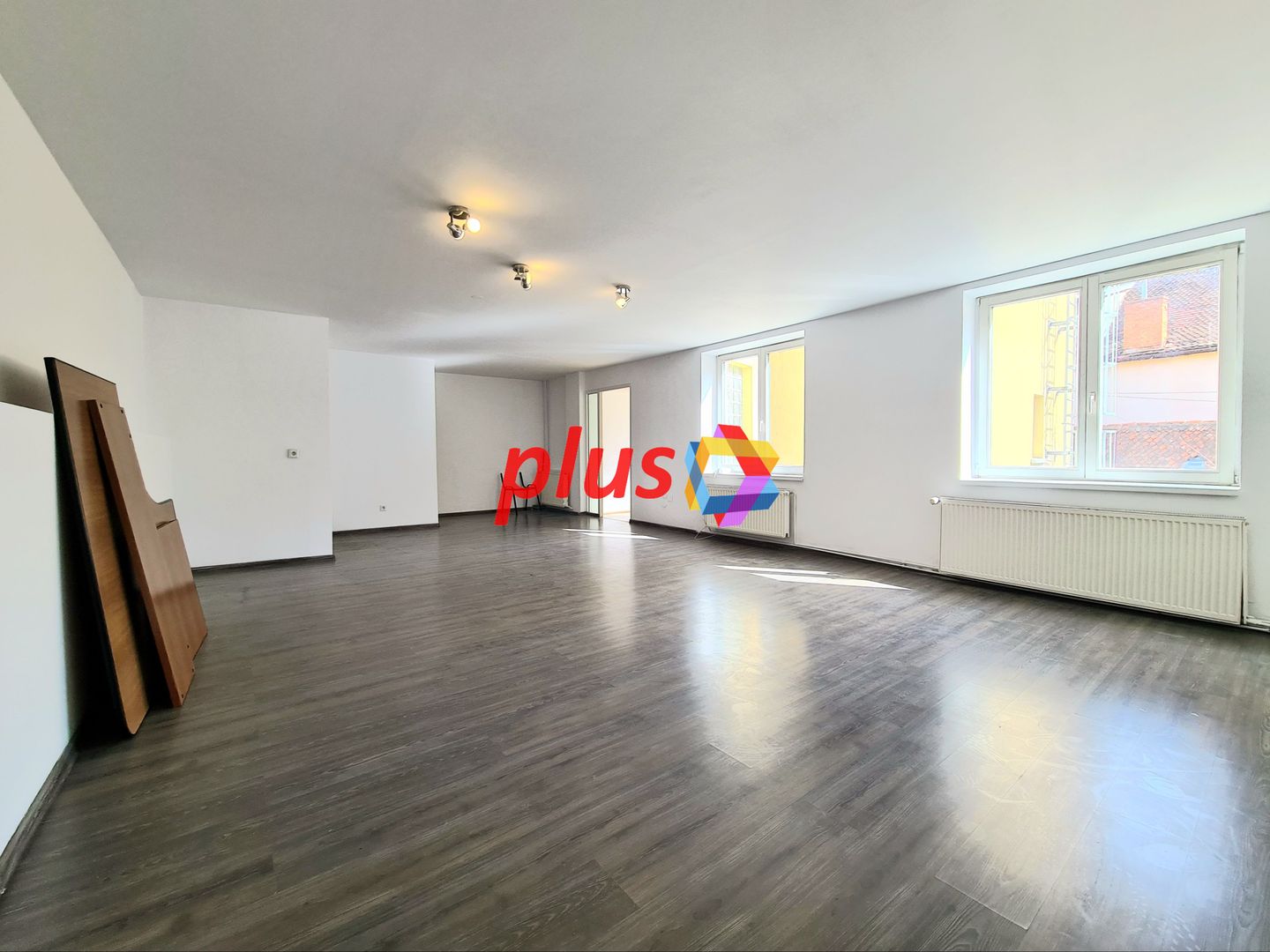 Spatiu birouri  de închiriat Brasov - 110 mp  # Plus-imo.ro - Poză 1