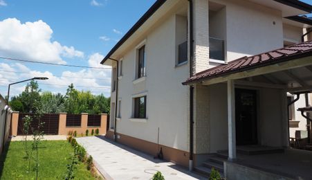 Vila Noua 4 camere finisata-mobilata si cu teren 333mp