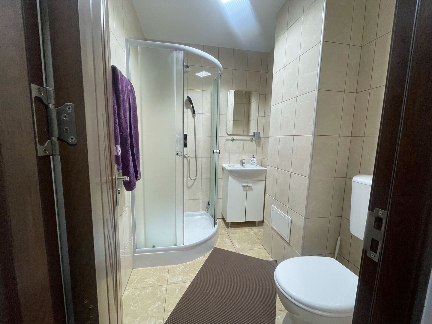 GARSONIERA CENTRALA | MOBILATA | VEDERE SPRE ORAS | RADAUTI - Poză 10